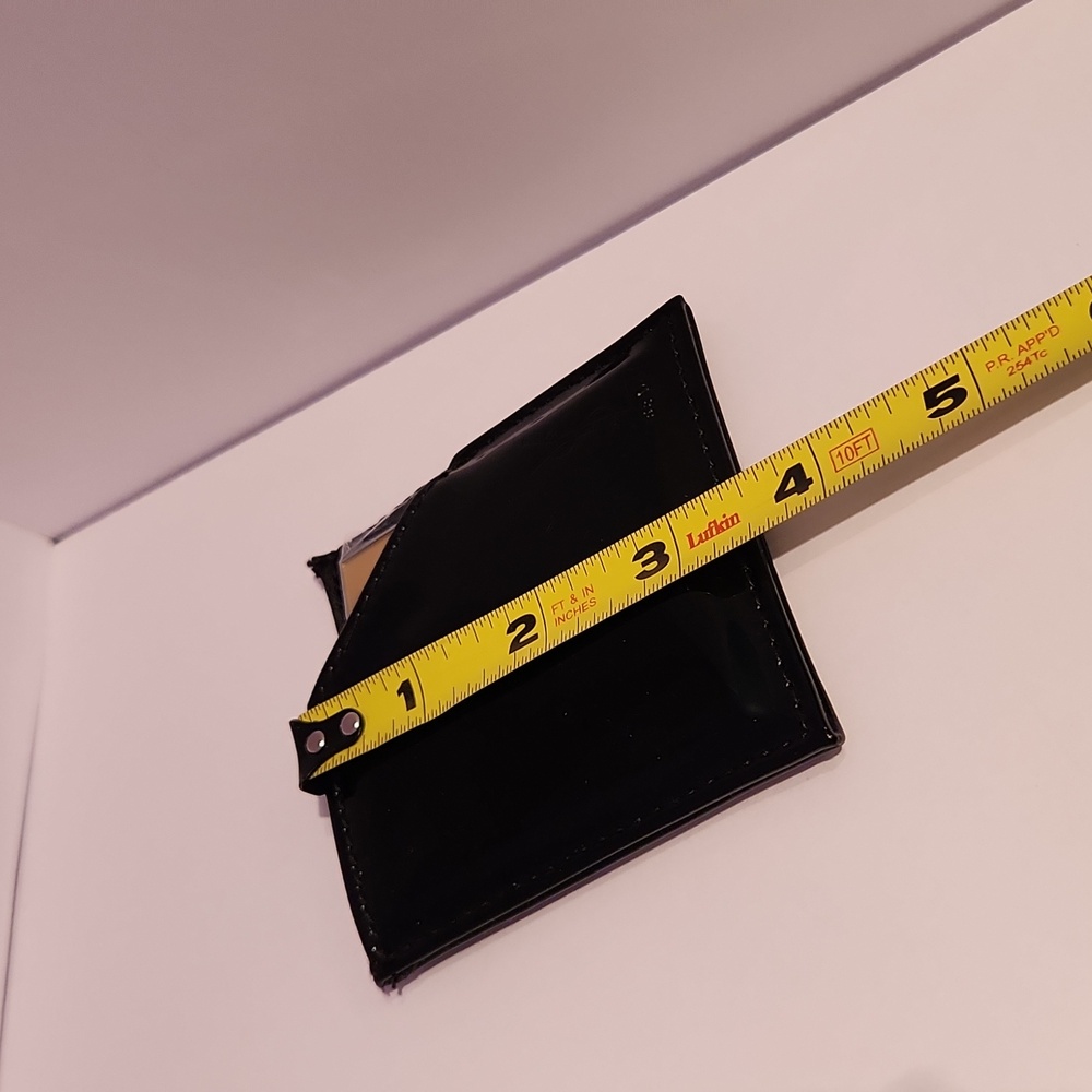 Saint Laurent Beaute Mirror With Black Patent Pouch - Picture 6 of 7